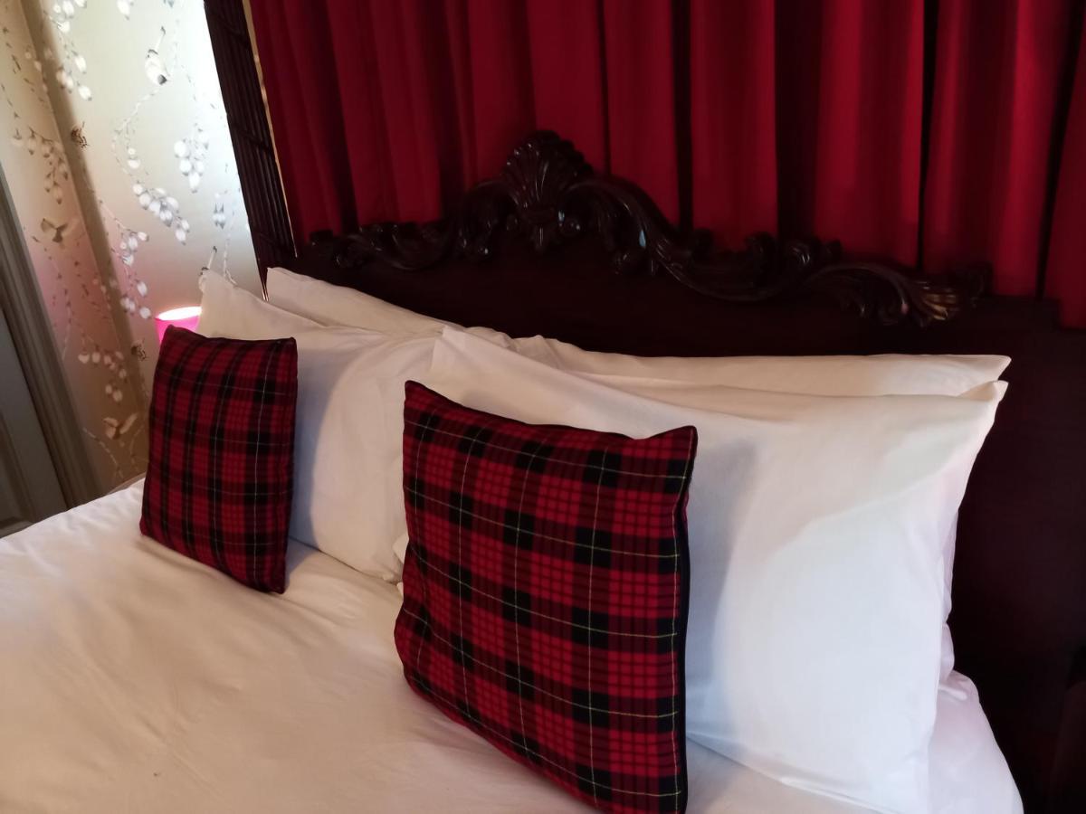 Monkstadt 1745 Restaurant With Rooms Portree Ngoại thất bức ảnh